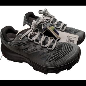Salomon Outline GTX Women's Hiking / Running Shoes Size 6